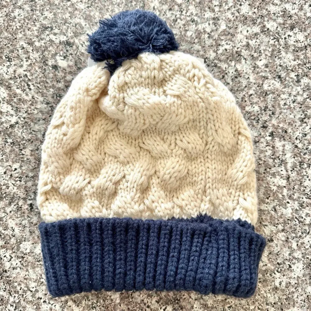 New England Patriots Womens Cable Knit Pom Beanie Cream Navy NFL NWT Winter Hat